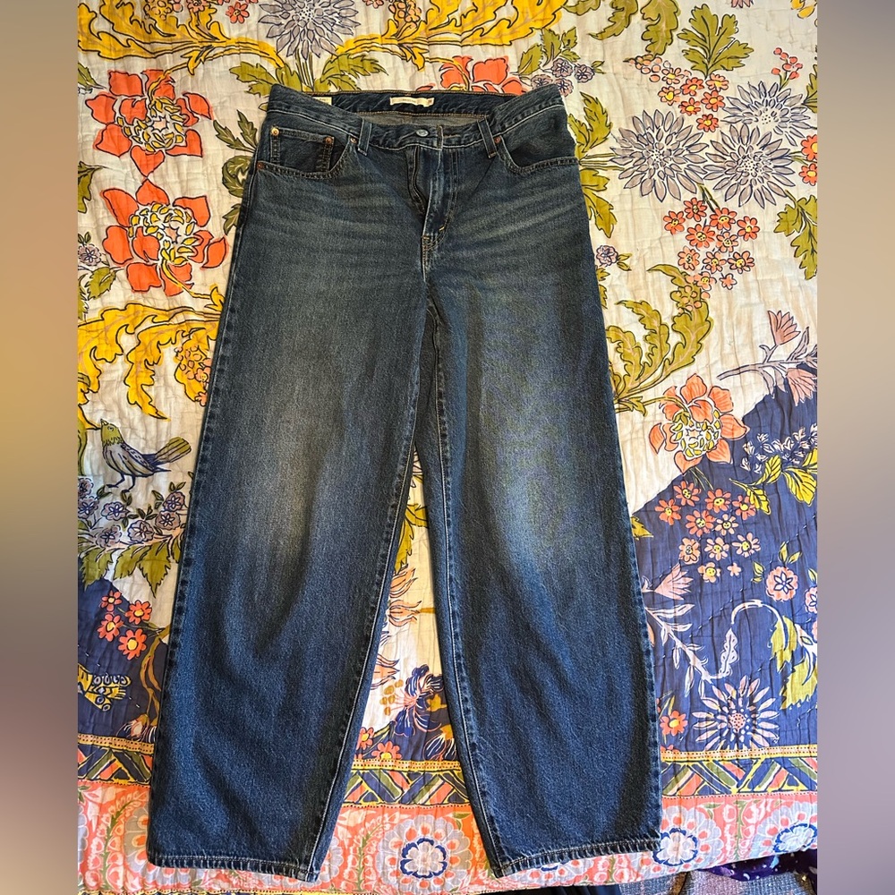 Levi’s baggy dad jeans sz 28x30